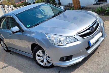 Subaru Legacy 195.000 km 6.800 &euro; Poing 85586
