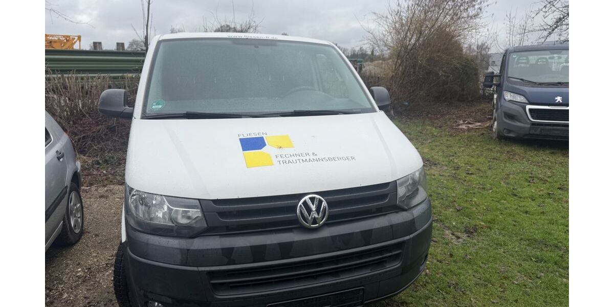 VW T5 Transporter 242.000 km 5.400 &euro; Markt Schwaben 85570