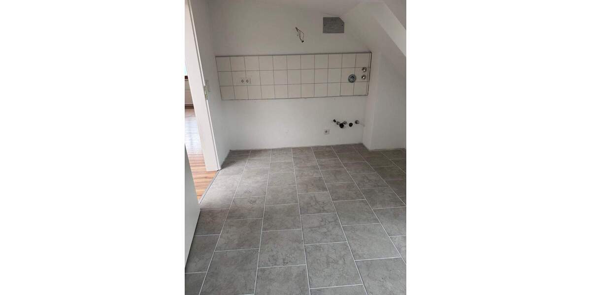 Etagenwohnung München Schwanthalerhöhe - 3 Zimmer, 110 m&sup2;, 1.990&euro; | Angebot:26343935