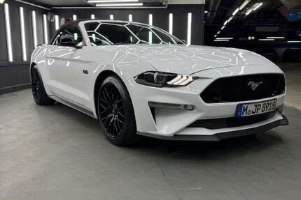 Ford Mustang 27.000 km 43.900 &euro; München 81675