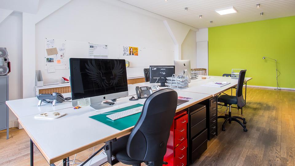 Freie Arbeitsplätze in repräsentativem Büro - All-in-Miete zimmer