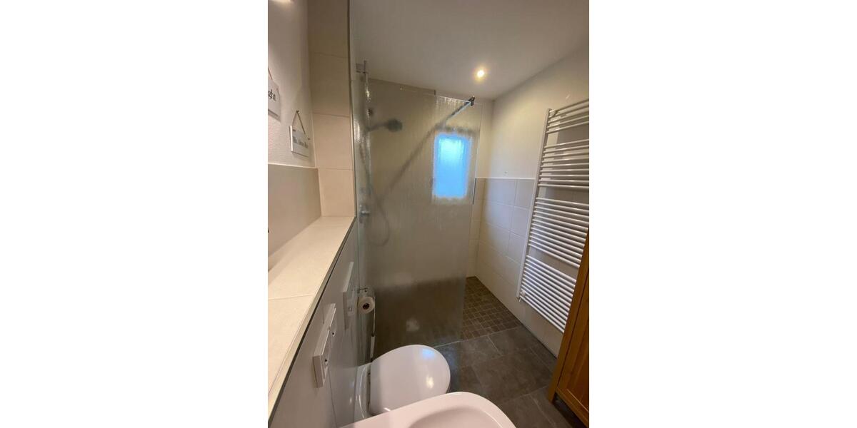 Erdgeschoßwohnung Feldafing - 2 Zimmer, 81 m&sup2;, 1.251&euro; | Angebot:25988917