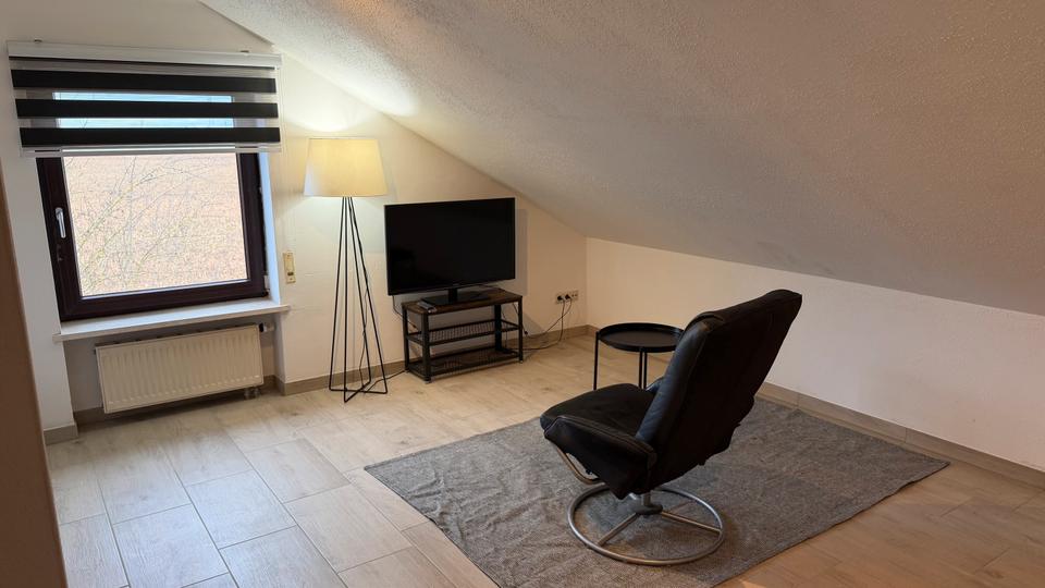 Dachgeschoßwohnung Vaterstetten Parsdorf - 2 Zimmer, 40 m&sup2;, 1.000&euro; | Angebot:25342269