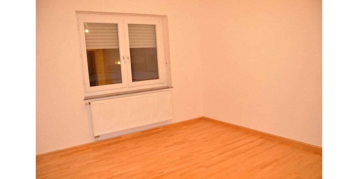 Erdgeschoßwohnung München Moosach - 3 Zimmer, 70 m&sup2;, 585.000&euro; | Angebot:26671281