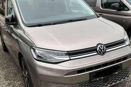 VW Caddy 150.000 km 20.999 &euro; München 80335