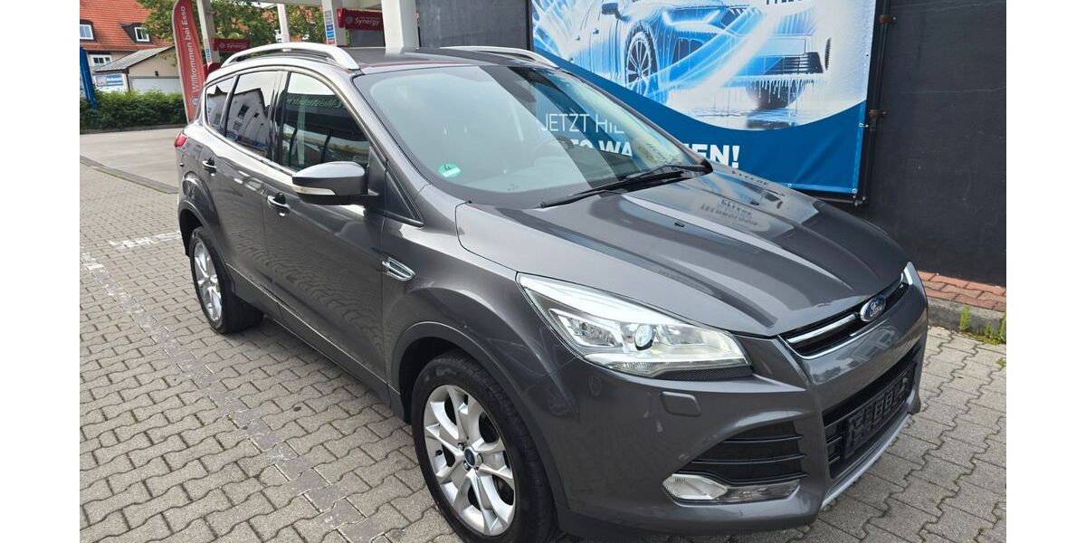 Ford Kuga 139.000 km 7.950 &euro; Garching 85748