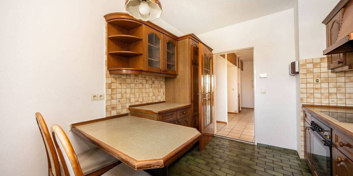 Etagenwohnung Planegg - 4 Zimmer, 97 m&sup2;, 450.000&euro; | Angebot:26401119