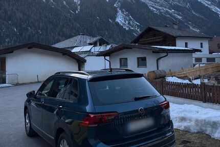 VW Tiguan 128.000 km 24.900 &euro; Gröbenzell 82194