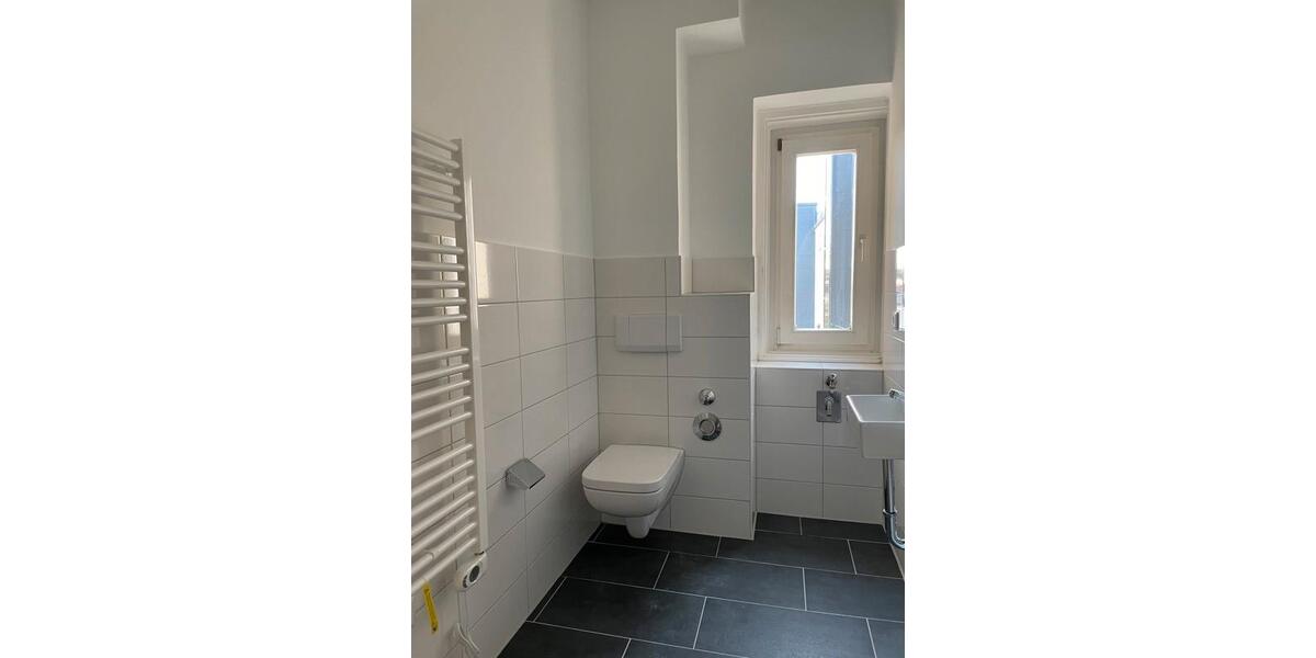 Modernisierte Altbau-Exklusivität auf 147 m² 4 zimmer