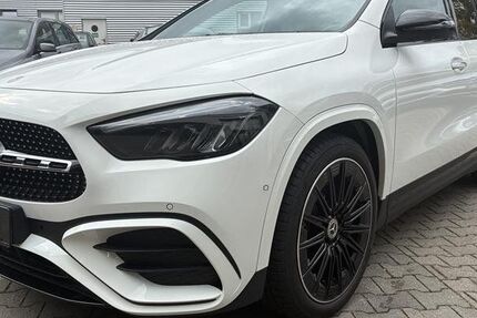 Mercedes-Benz GLA 200 10.588 km 40.700 &euro; München 81379