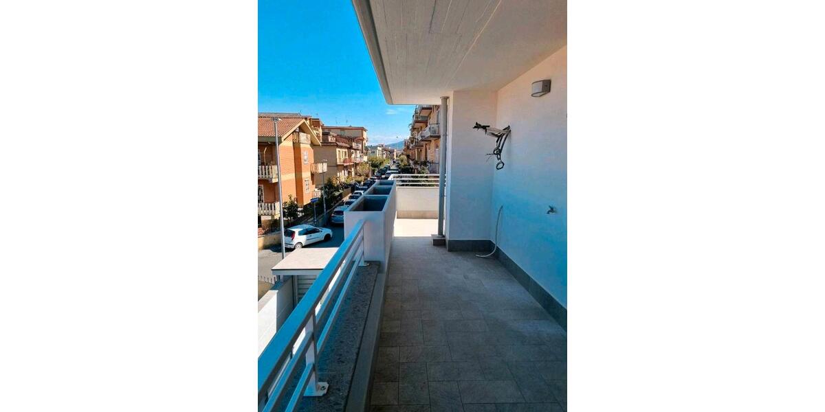 Etagenwohnung München Sendling-Westpark - 4 Zimmer, 140 m&sup2;, 450.000&euro; | Angebot:25876496