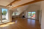 Dachgeschoßwohnung Puchheim - 3 Zimmer, 121 m&sup2;, 1.450&euro; | Angebot:25639621