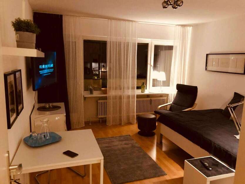 Wohnen auf Zeit in Unterhaching 950 € 1 zimmer