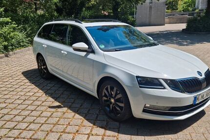 Skoda Octavia 66.500 km 16.900 &euro; München 80995