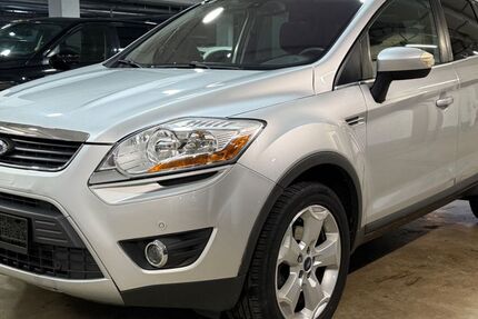 Ford Kuga 158.764 km 7.490 &euro; München 81677