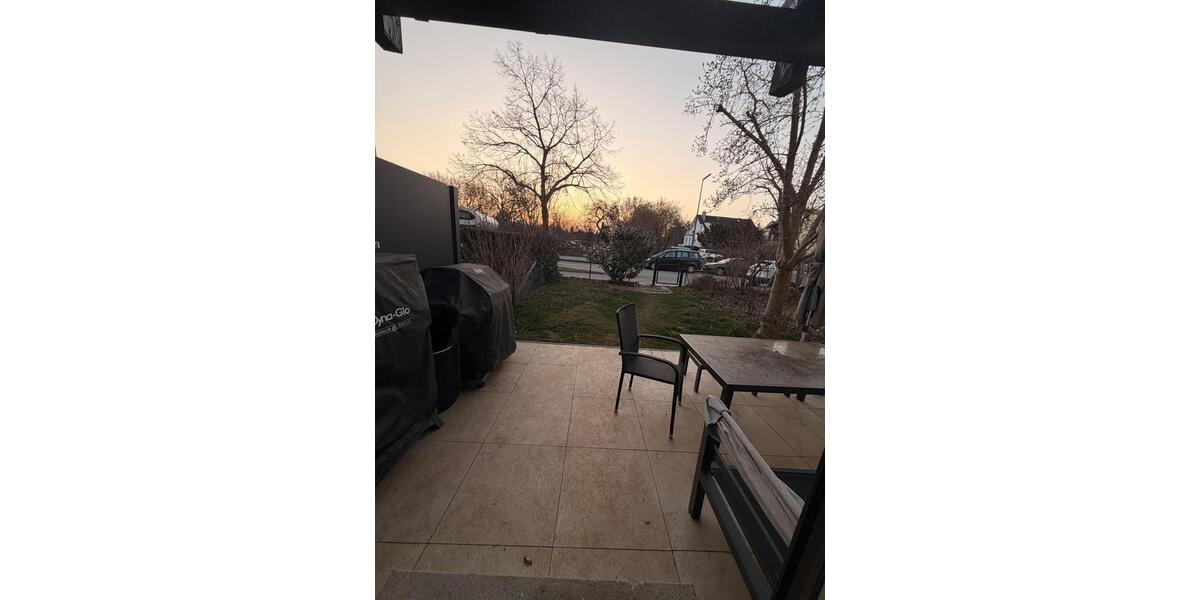 Reihenhaus München Bogenhausen - 7 Zimmer, 130 m&sup2;, 3.690&euro; | Angebot:25844361