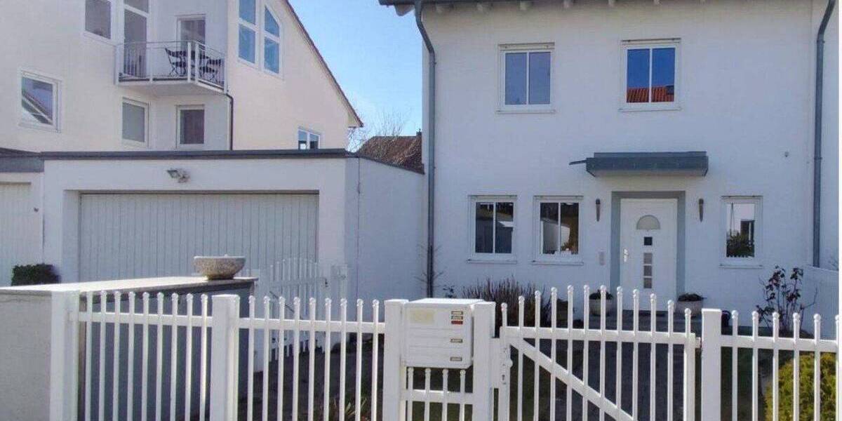 Doppelhaushälfte Pullach - 7 Zimmer, 192 m&sup2;, 1.790.000&euro; | Angebot:25659088