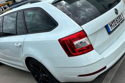 Skoda Octavia 177.174 km 13.500 &euro; Aschheim 85609