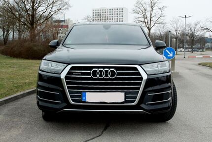 Audi Q7 122.858 km 31.500 &euro; München 81735
