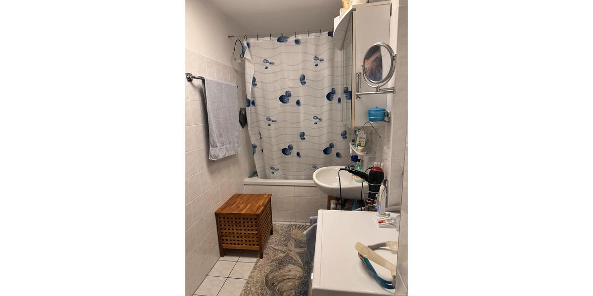 Etagenwohnung Germering - 3 Zimmer, 82 m&sup2;, 1.950&euro; | Angebot:25733059