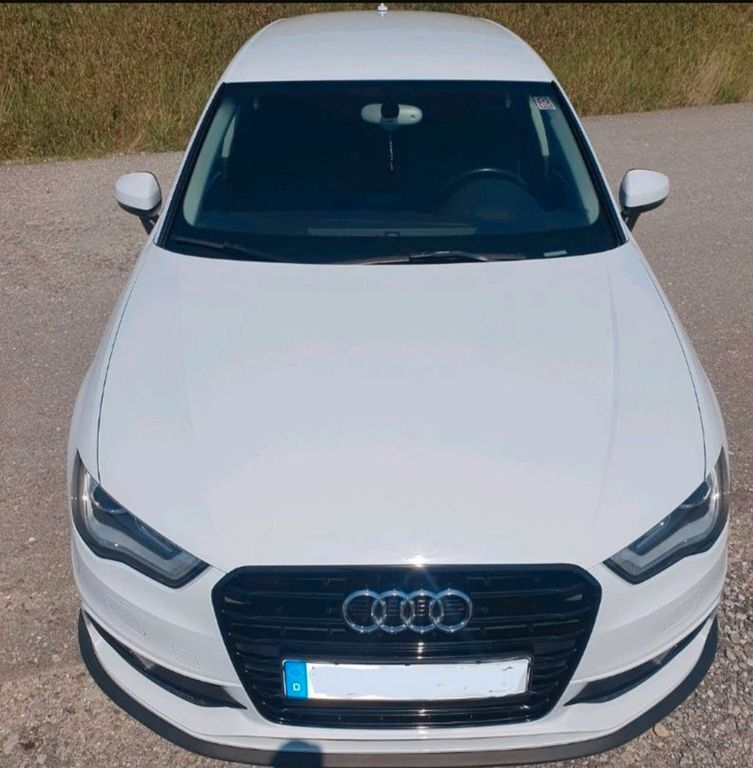 Audi A3 169.000 km 12.900 € München 81739