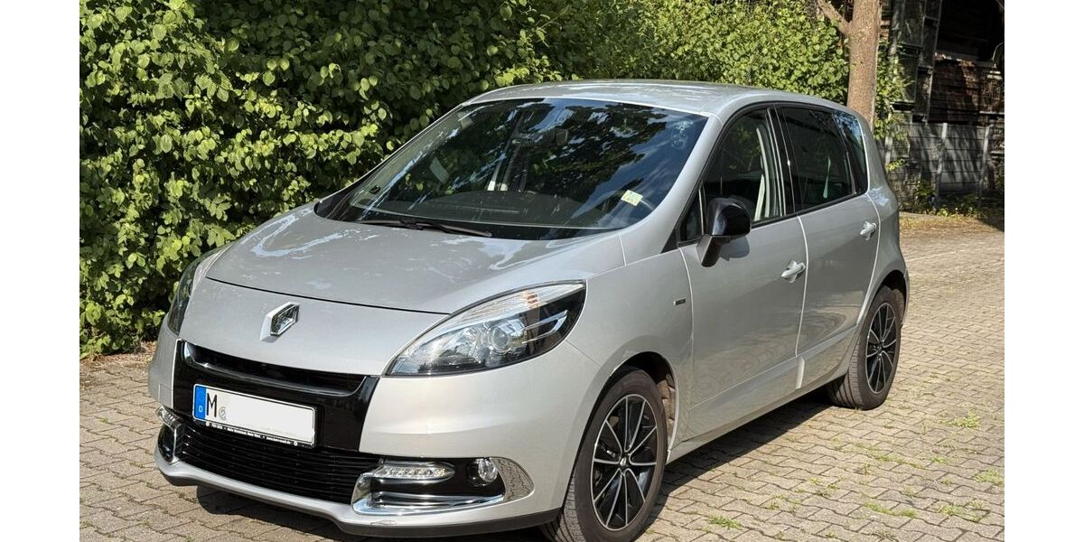 Renault Scenic 93.585 km 6.200 &euro; München 81673
