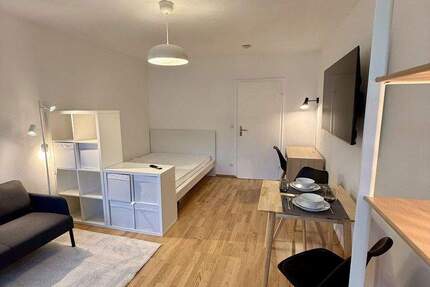 Modernes, zentrales, voll möbl. Apartment mit Balkon, EBK - ideal für 2 Personen 1 zimmer