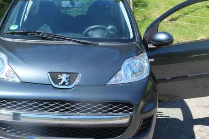 Peugeot 107 98.800 km 2.990 &euro; Seefeld 82229