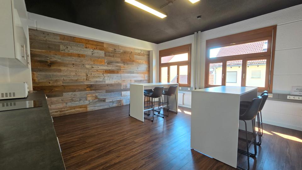 Gewerbeobjekt Karlsfeld - 1.200&euro; | Angebot:25654802