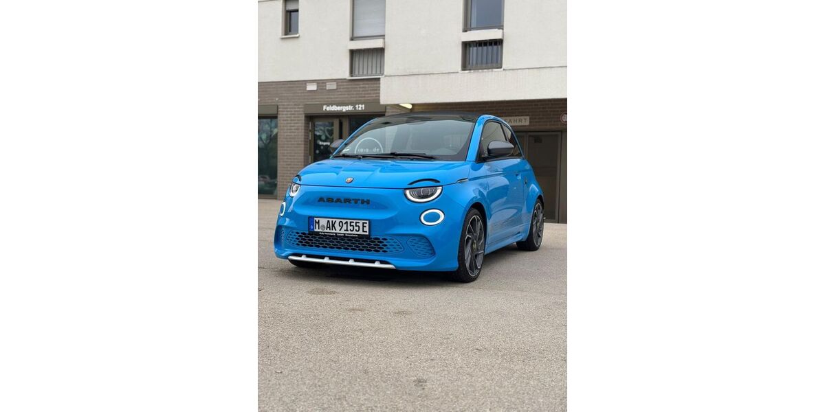 Abarth 500e 2.500 km 39.999 &euro; München 81825