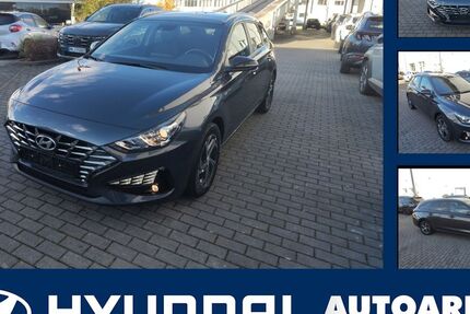 Hyundai i30 51.250 km 16.975 € München 81477