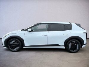 Kia EV4 81 FWD EARTH UP TE WIC DWP SD 5.000 km 38.990 &euro; Höhenkirchen-Siegertsbrun 85635