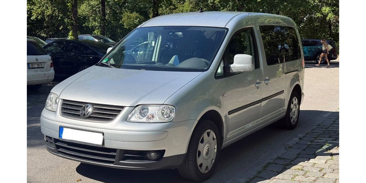 VW Caddy Maxi 316.000 km 4.490 &euro; München 81671