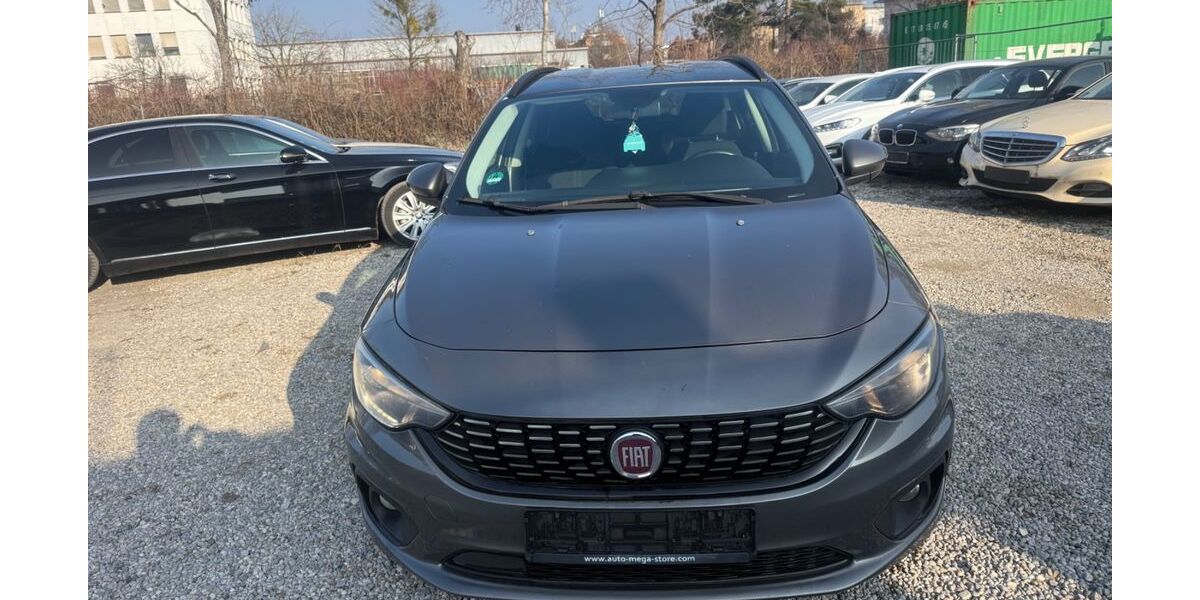 Fiat Tipo 184.000 km 5.900 &euro; München 81245