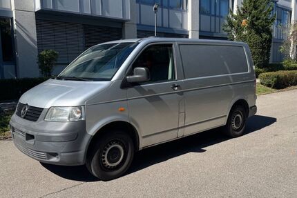 VW T5 Transporter 340.000 km 3.900 &euro; Feldkirchen 85622