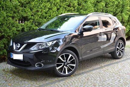 Nissan Qashqai 174.000 km 11.900 &euro; München 81927