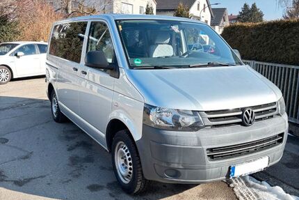 VW T5 Transporter 127.000 km 14.700 &euro; München 81243