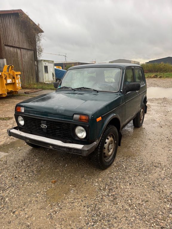 Lada Niva 79.205 km 2.800 € Vaterstetten 85591