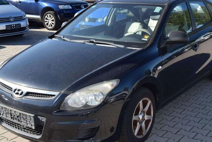 Hyundai i30 175.000 km 1.200 &euro; Poing 85586