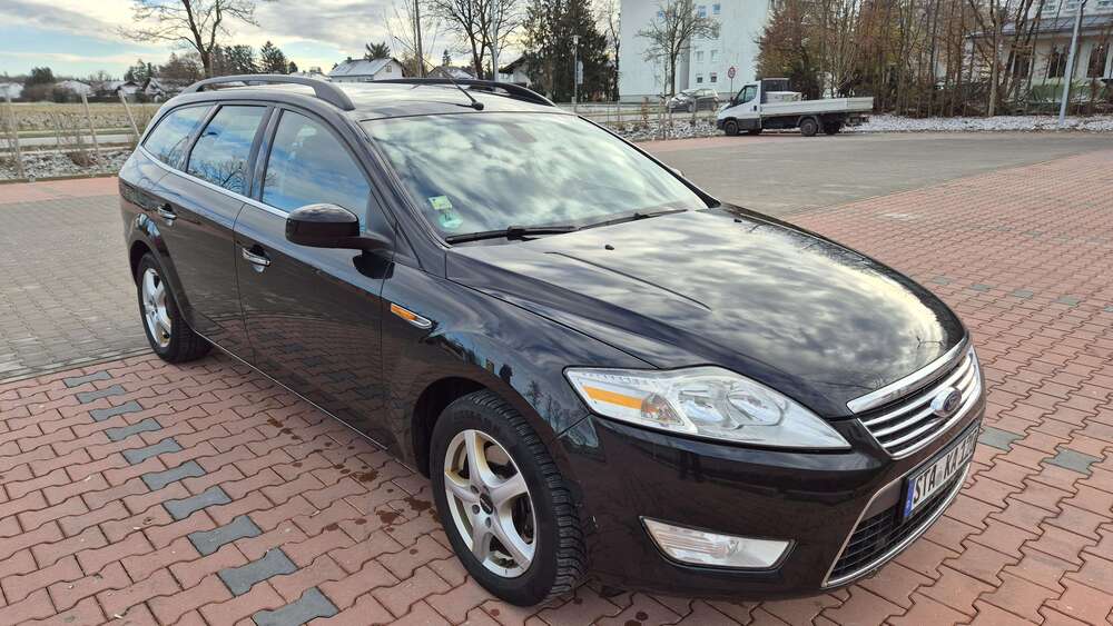 Ford Mondeo 377.500 km 3.000 &euro; Germering 82110