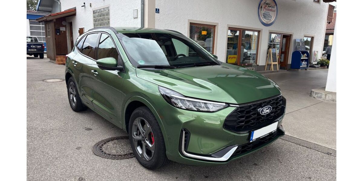 Ford Kuga 7.500 km 34.990 &euro; Faistenhaar 85649