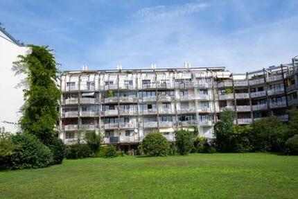 Helle Vollmöblierte 1,5 Zimmer Wohnung zimmer