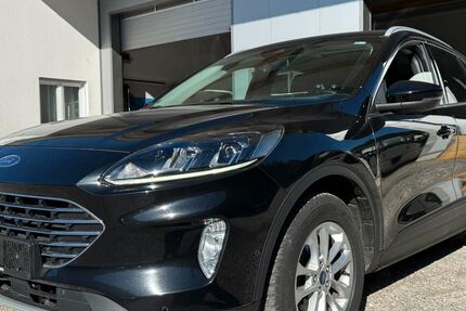 Ford Kuga 184.000 km 15.900 &euro; Pliening 85652