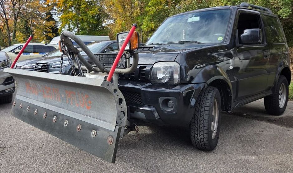 Suzuki Jimny 86.570 km 21.900 € München 80939