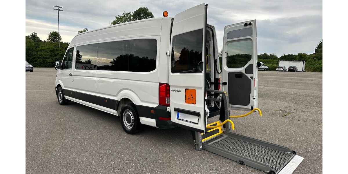 VW Crafter 171.000 km 27.980 &euro; München 81827