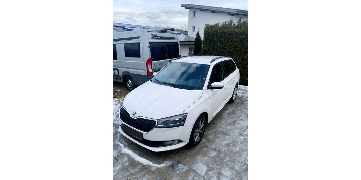Skoda Fabia 53.500 km 14.300 &euro; Seefeld 82229