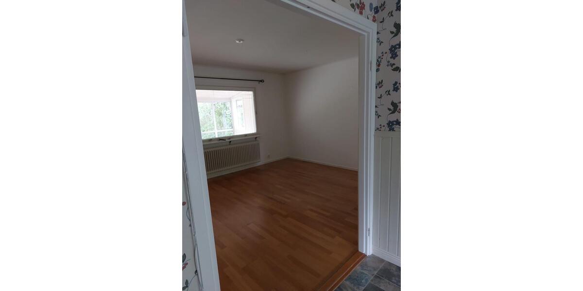 Reihenhaus Berg - 5 Zimmer, 94 m&sup2;, 67.000&euro; | Angebot:26799646