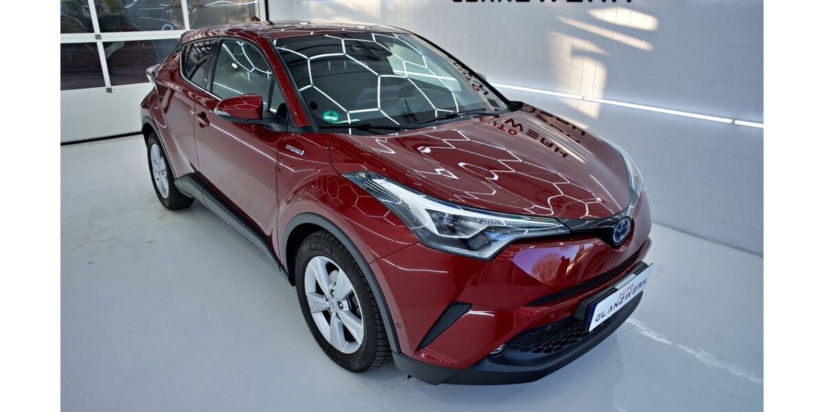 Toyota C-HR 68.500 km 17.900 &euro; München 80809