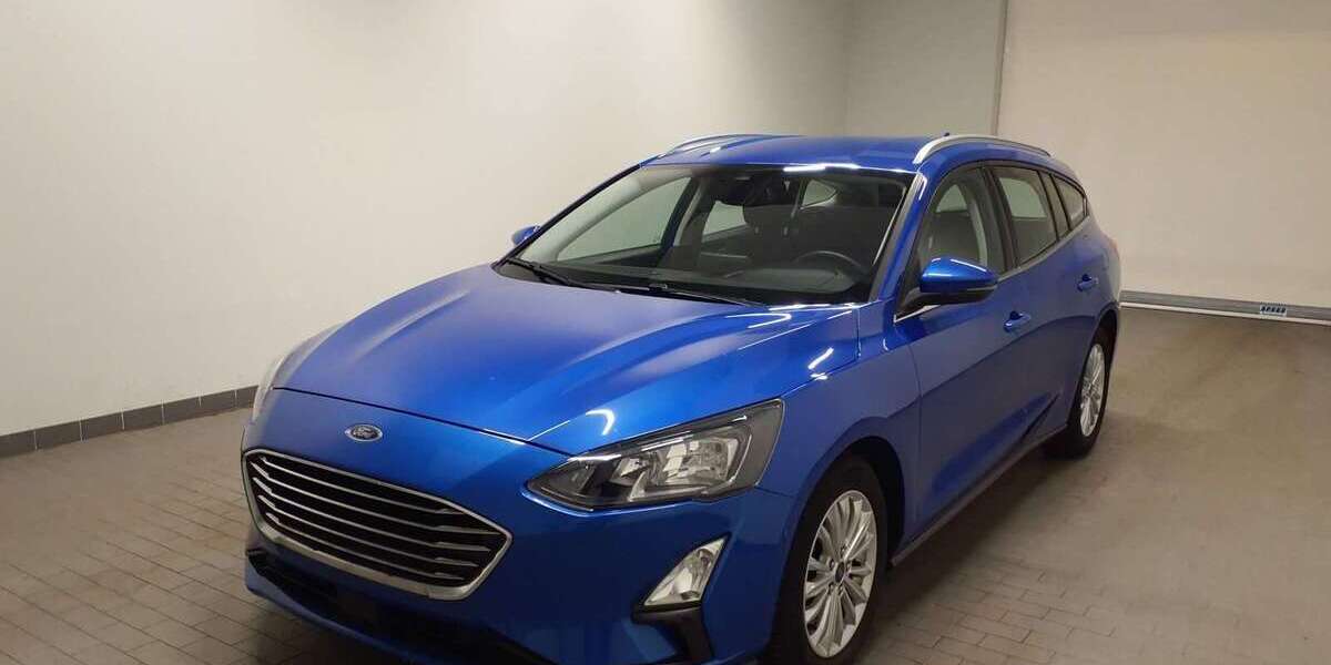 Ford Focus 80.000 km 12.800 &euro; Grünwald 82031