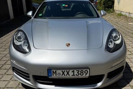 Porsche Panamera 149.999 km 24.900 &euro; münchen 81379